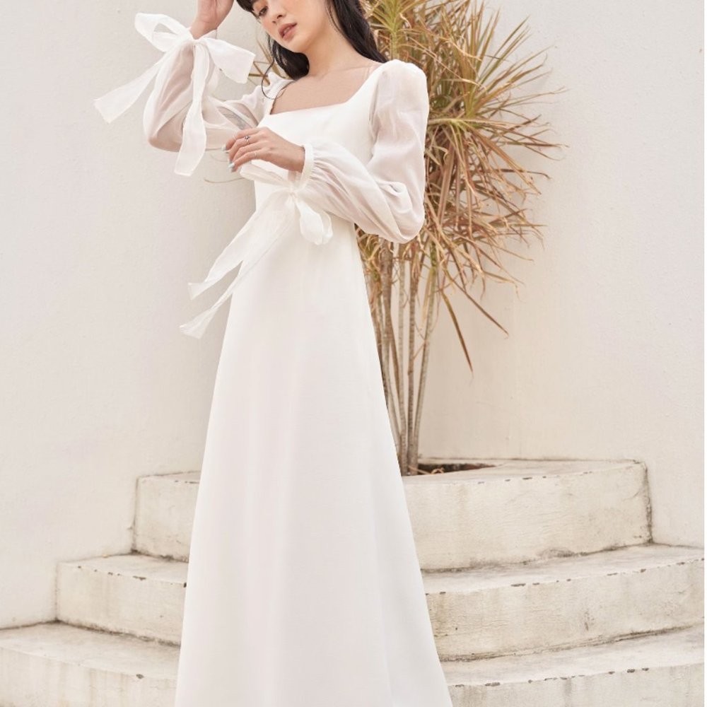 Square Neck Wedding/Reception/White Dress